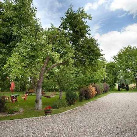 Dom Na Mazurach Agroturystyka Lägenhet *